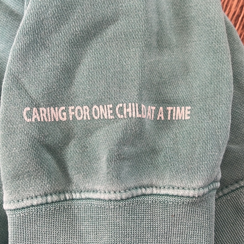 Love+ One Crewneck - Picture 3 of 3